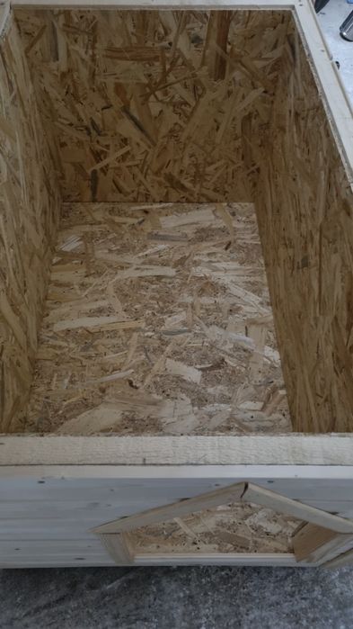 Cusca pentru caine izolata