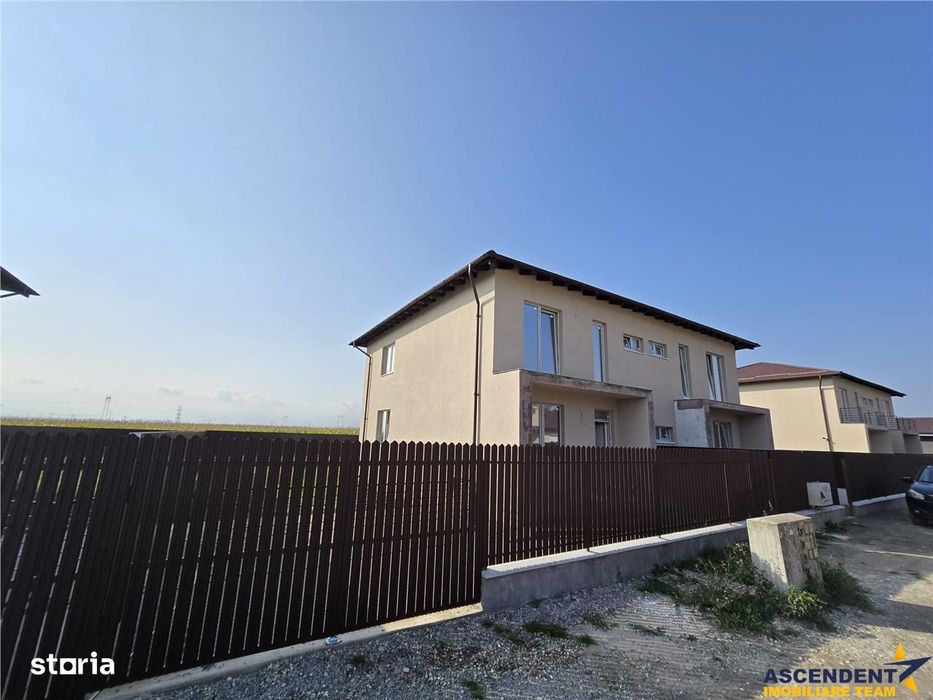 Casa tip duplex in Sanpetru, TVA inclus, Brasov