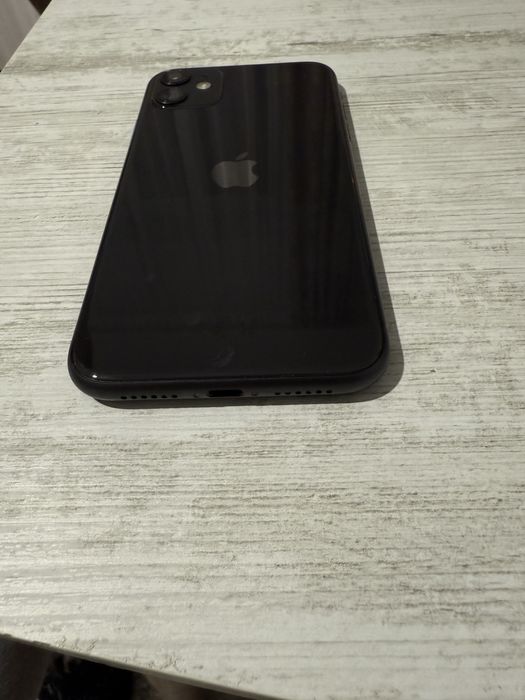 Vand Iphone 11, 128GB