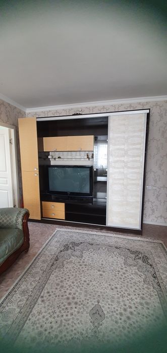 Стенка со шкафами