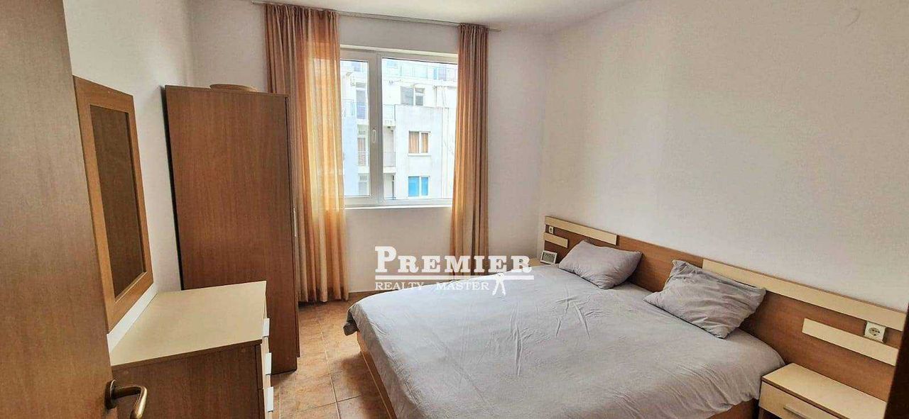 Продава се Тристаен апартамент в к.к. Слънчев бряг - 60 кв.м за 1067 €/кв.м - Снимка #9