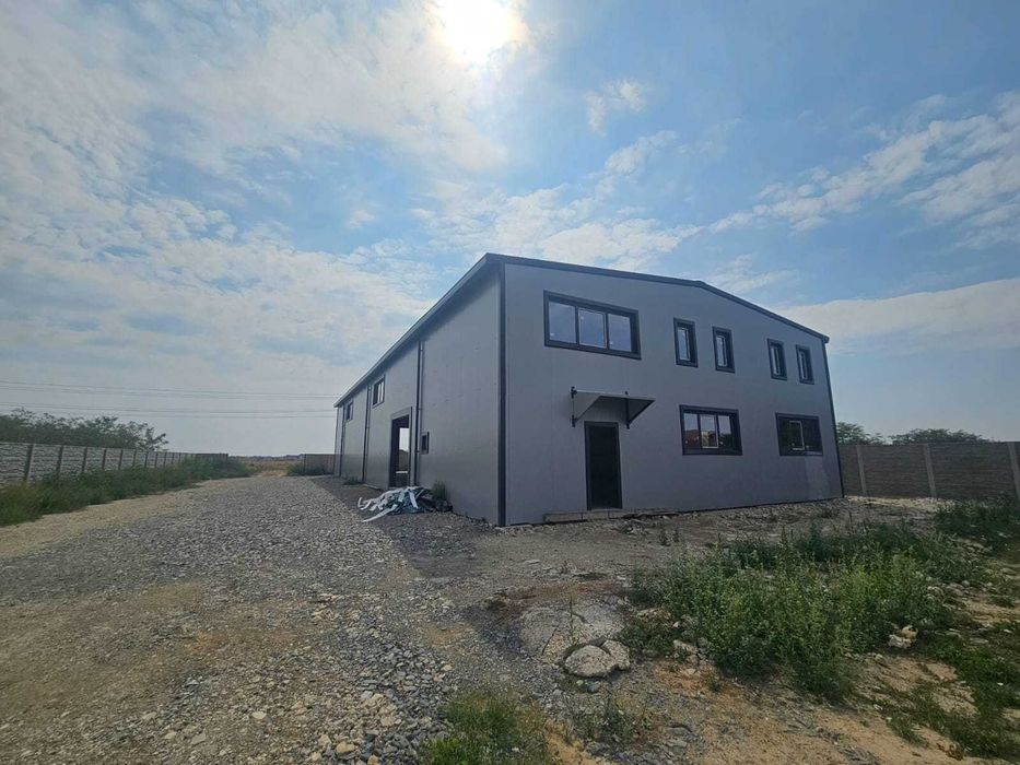 Închiriez sau vând hală metalică 590 mp Moșnița Veche