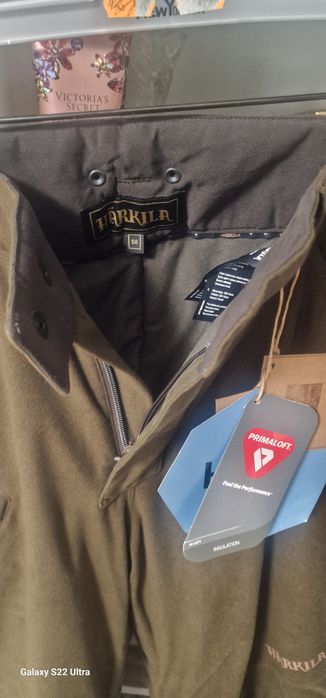 Pantaloni harkila