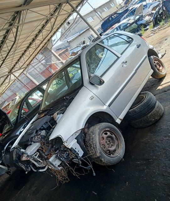 Motor fara anexe Volkswagen VW Polo a 3-a generatie 6N
