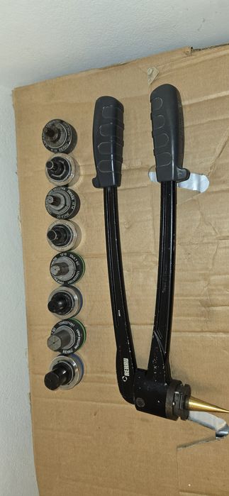 Rehau instrument de expandat țeavă