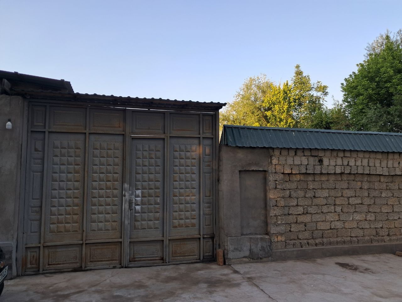 Toshkent vil, Devyati (Oqqo'rg'on) uchastka sotiladi