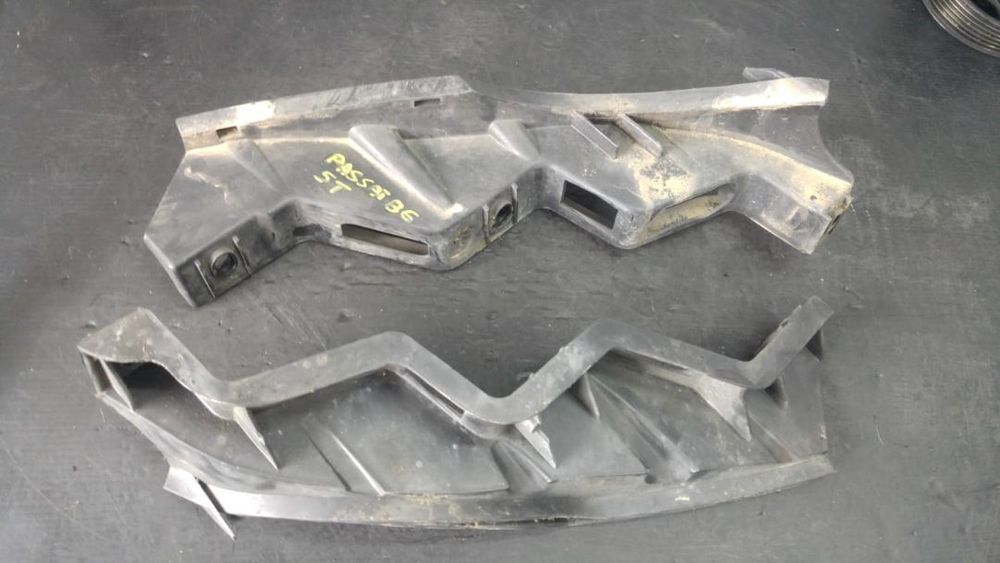 Suporti prindere faruri vw passat b6 3c0807889 3c0807890