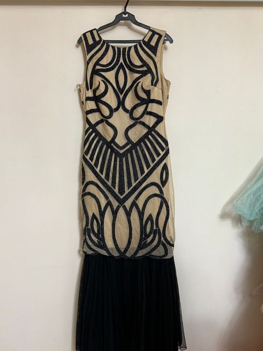 Платье на вечер и той