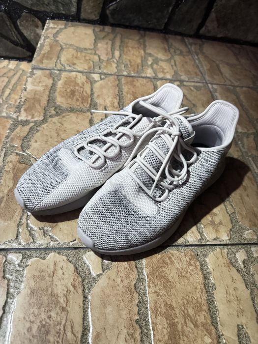 Pantofi sport Tubular Shadow W, gri/alb, 42