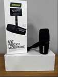 Microfon Shure MV7