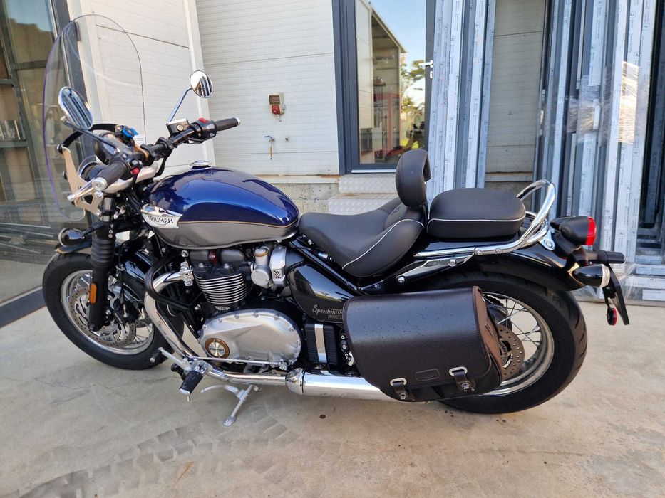 Triumph SPEEDMASTER 2024