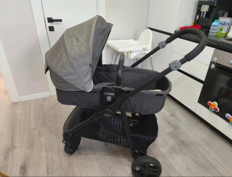 Carucior 2 in 1 Graco Transform Slate, + scoică