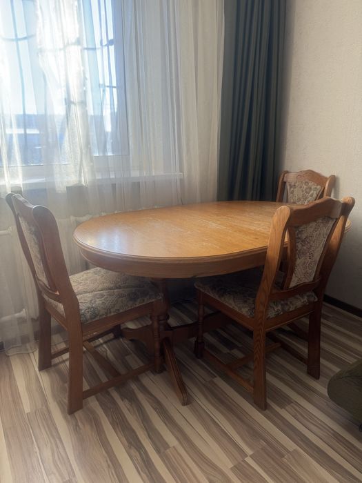 Стол дубовый с  6 стульми, германия
