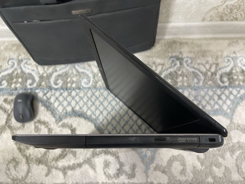 Продам ноутбук Asus X550C