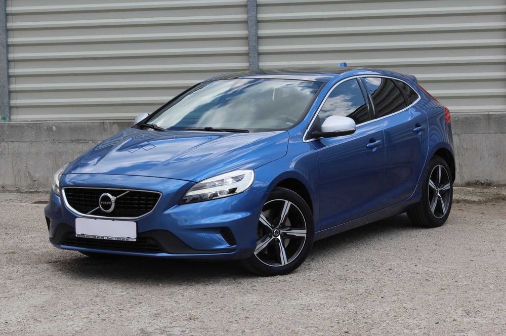 Volvo V40 R-desing T3 / 2019 / Benzina / TVA deductibil