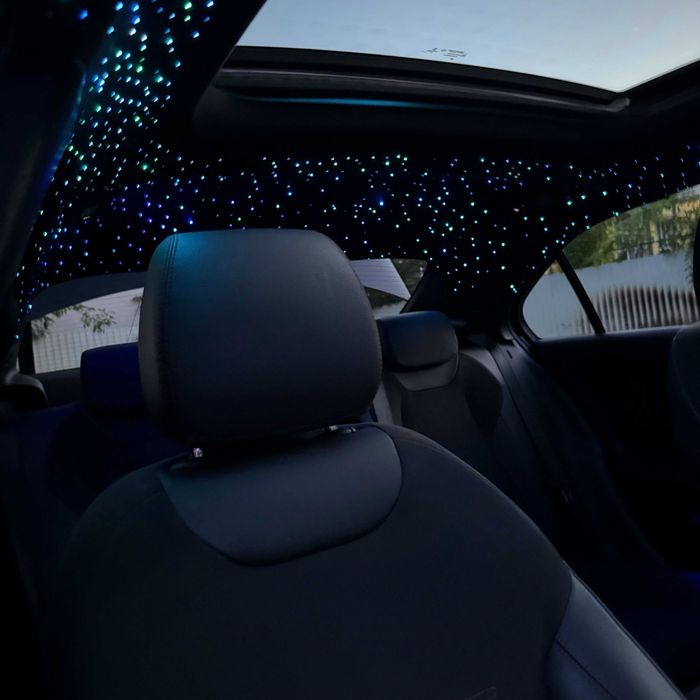 Mercedes-Benz A-Class AMG Display Panoramic Ambiental Plafon Instelat