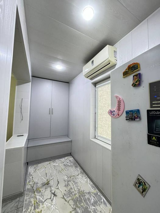 Квартира продаётся Чиланзар 5 квартал 2в3/3/4 меб тех 50м2 5 мин метро