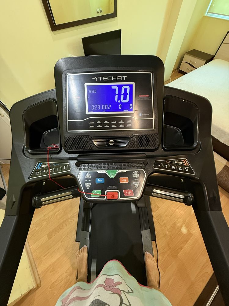 Бягаща пътека до 150кг Techfit MT800