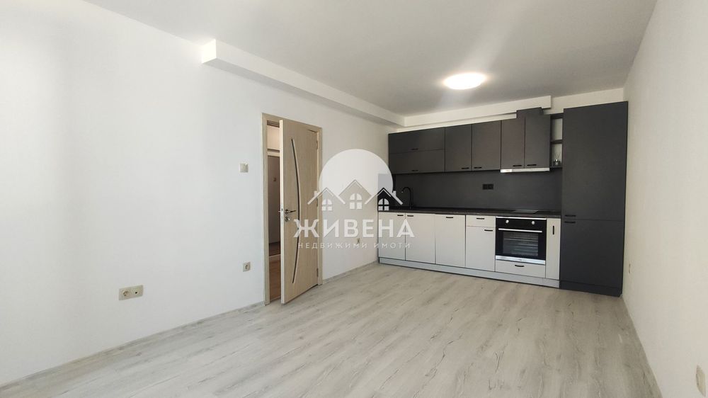 Продава обновен 2-стаен апартамент, кв. Трошево, 53 кв.м