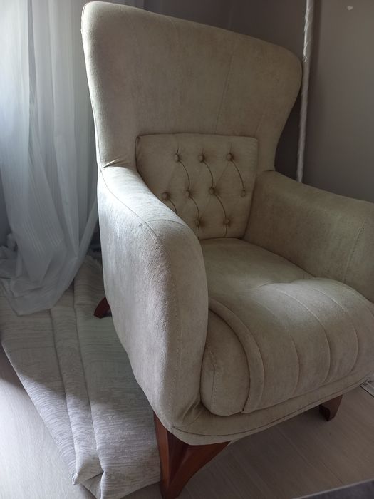 Продаю мебель почти новая