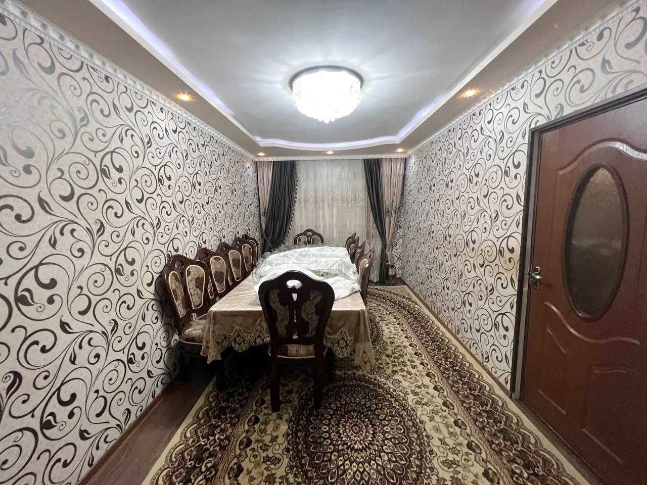 СРОЧНО Продается 3 комнатная 65м2 Авиасозлар Дворец Авиастр кирпич(НА)