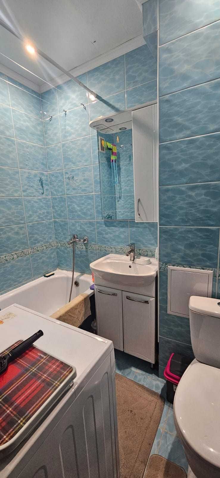 Продается 2 ком квартира район Дом Быта