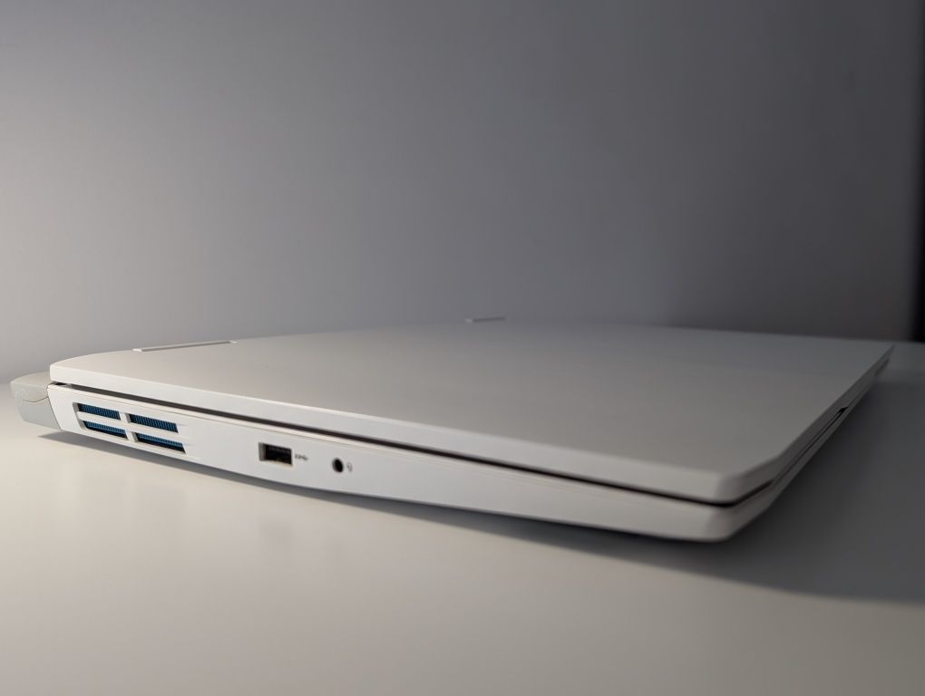 Lenovo ideapad gaming 3 15IAH7/i5-12450H/rtx3050/16gb/512gb