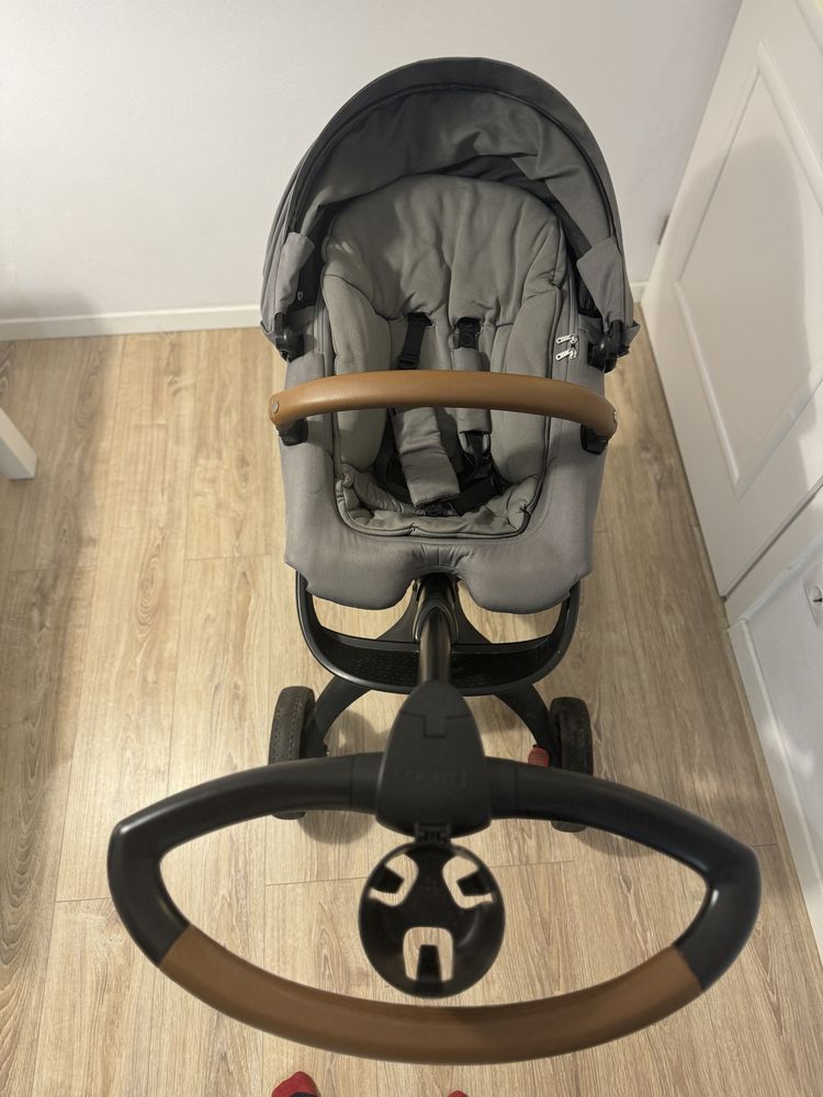 Vand  Carucior 2 in 1 Stokke® Xplory X