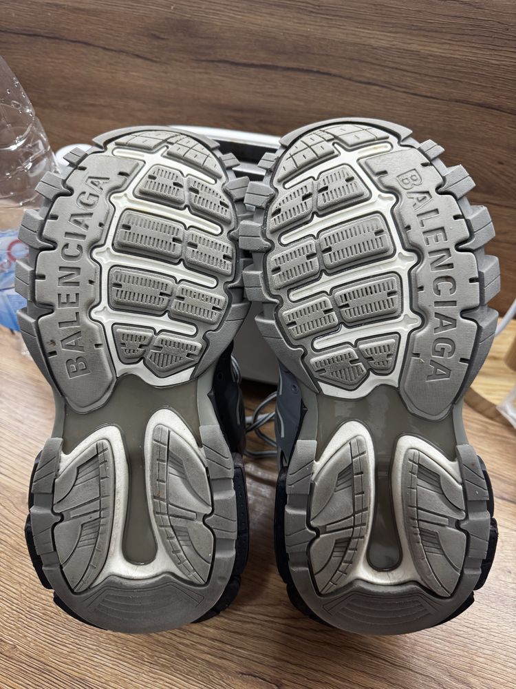 Balenciaga track сиви 42 номер