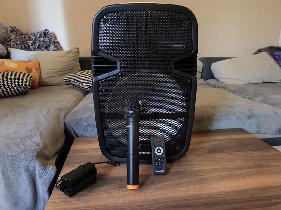 Vând boxă activă vortex