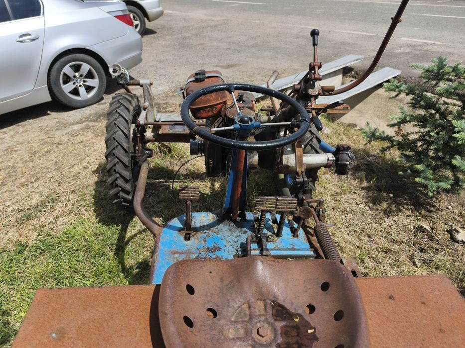 Vând motocositoare bcs
