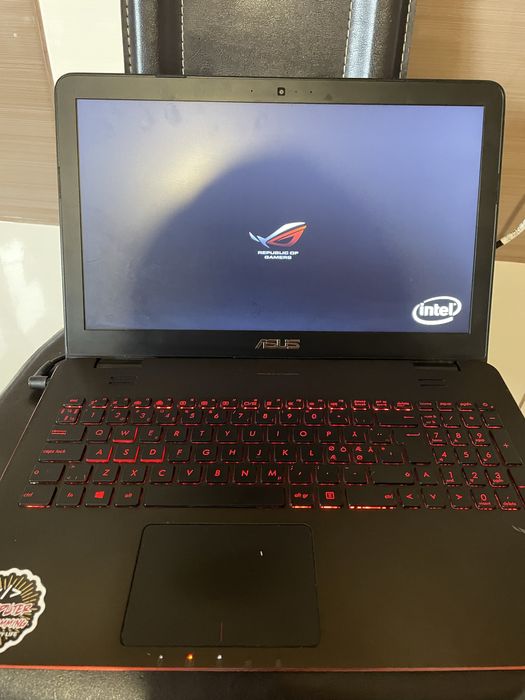 Laptop Asus Republic of Gamers, procesor i7, GTX , ssd ,