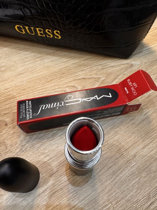 Оригинално червило M.A.C