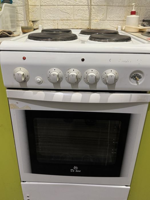 Продам плиту Deluxe. В хорошем состояний