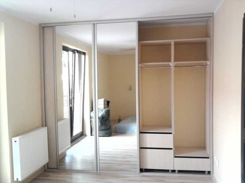 Mobila la comanda ca de la Ikea