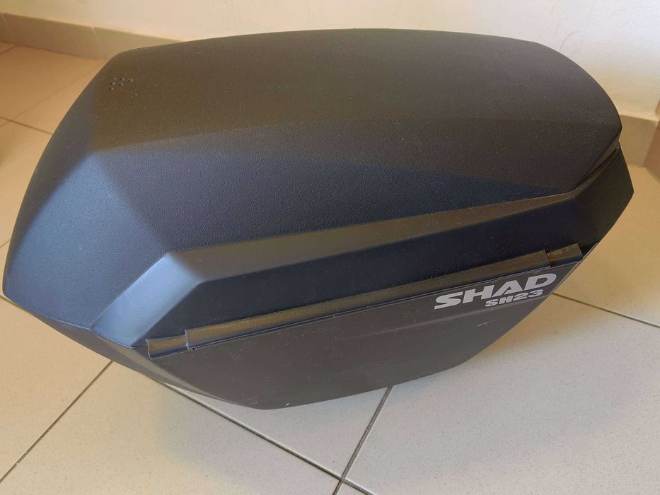 Carcasa usoara SHAD SH23