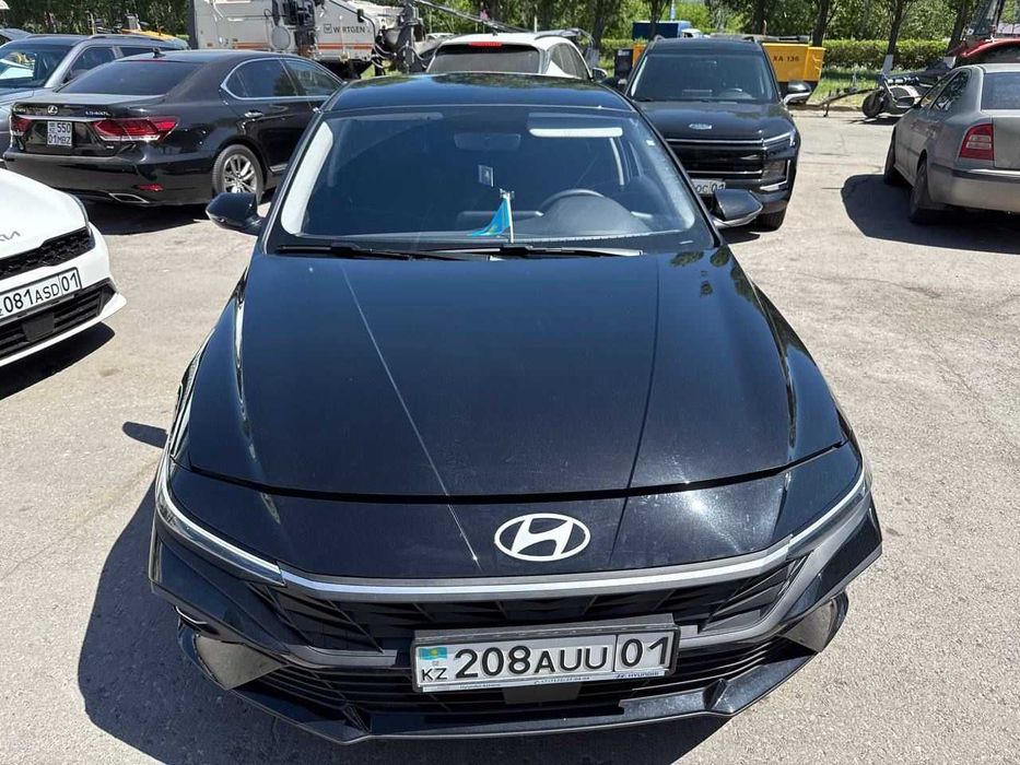 Новая Elantra 2024 аренда авто Астана. Прокат машин можно под такси