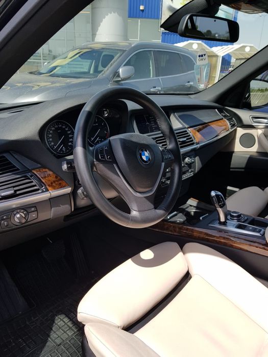 Vand BMW X5 2011 full option