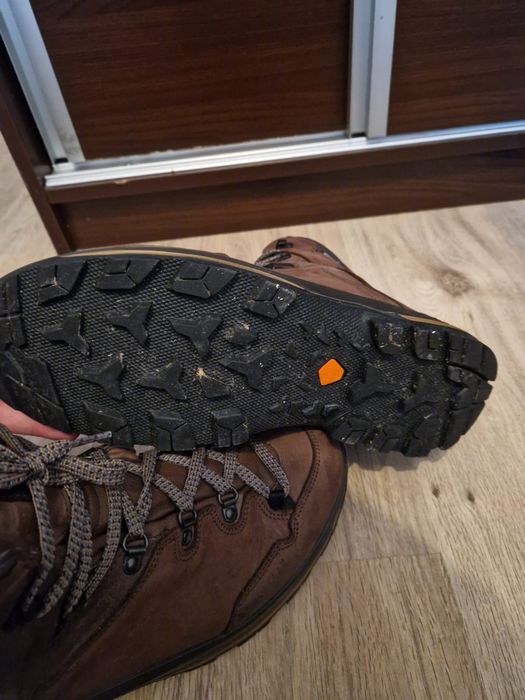 Bocanci Forclaz Trekking MT500 marimea 47