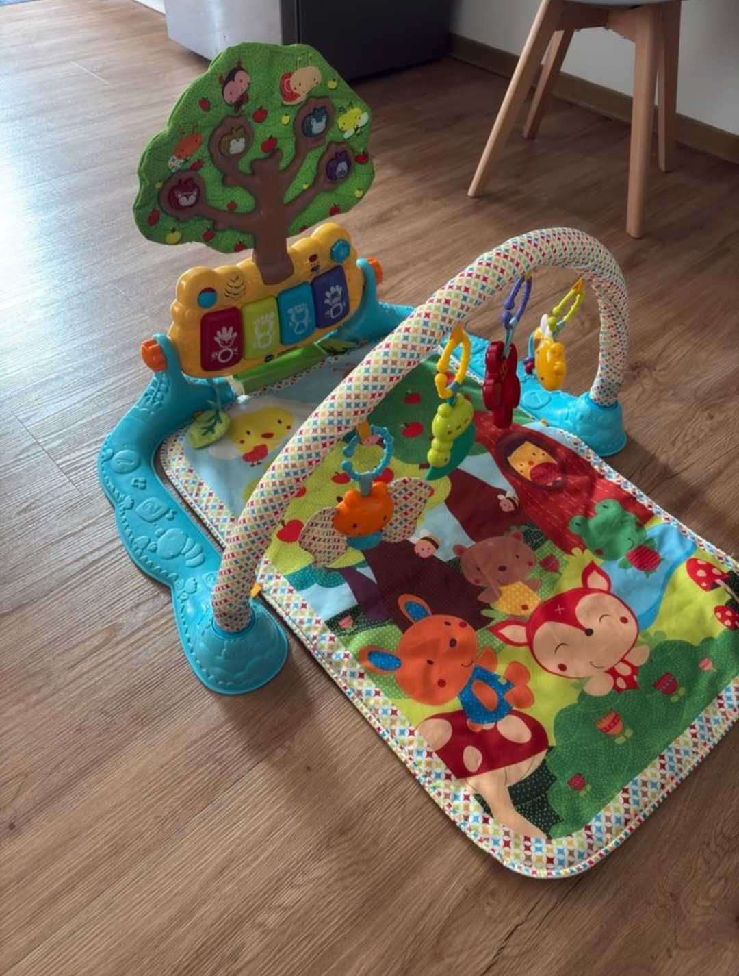 Vtech Активна гимнастика с музикален панел Little Friendlies Glow