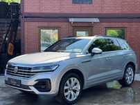 Volkswagen Touareg R Line 286Cp TVA Deductibil Posibilitate Leasing Schimburi Auto