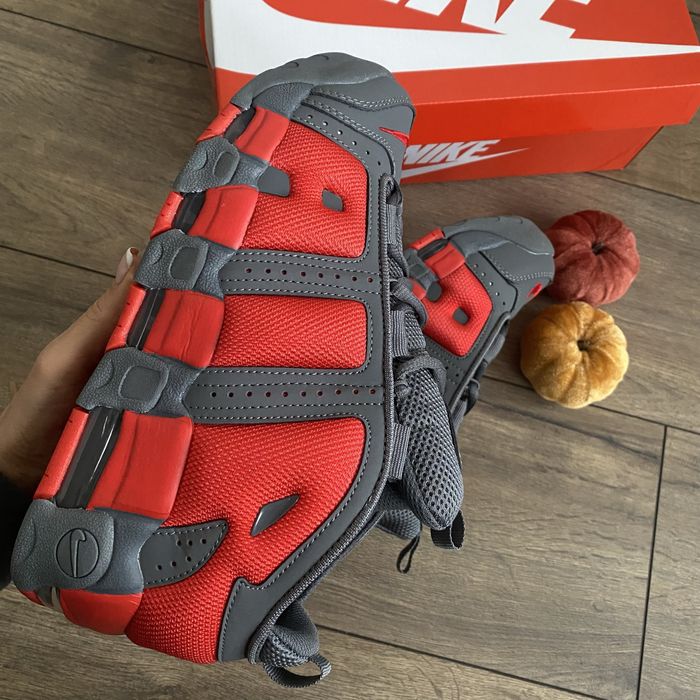 Nike UpTempo кецове размер 42