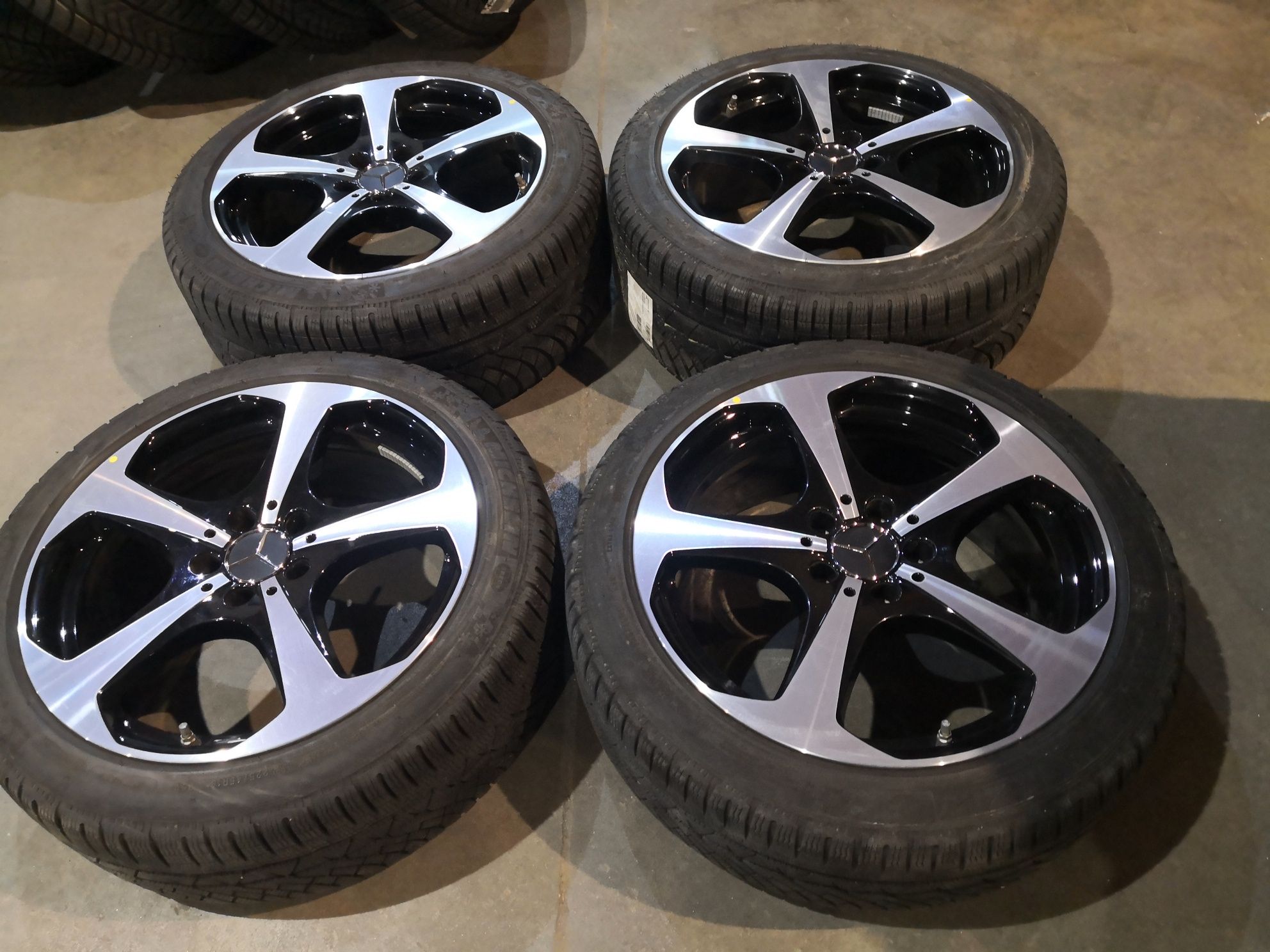 5х112 мерцедес Mercedes c class w205 CLA A CLASS B CLASS 5x112 18 цола