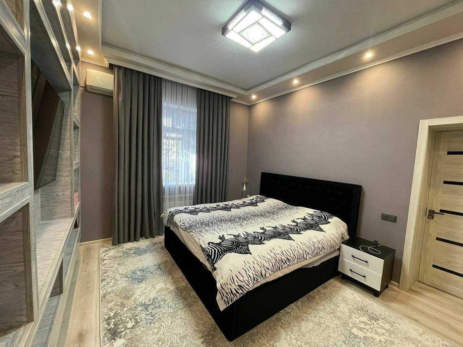 Уютная 2-к с высокими потолками, кирпич, Чиланзар-1, евро`