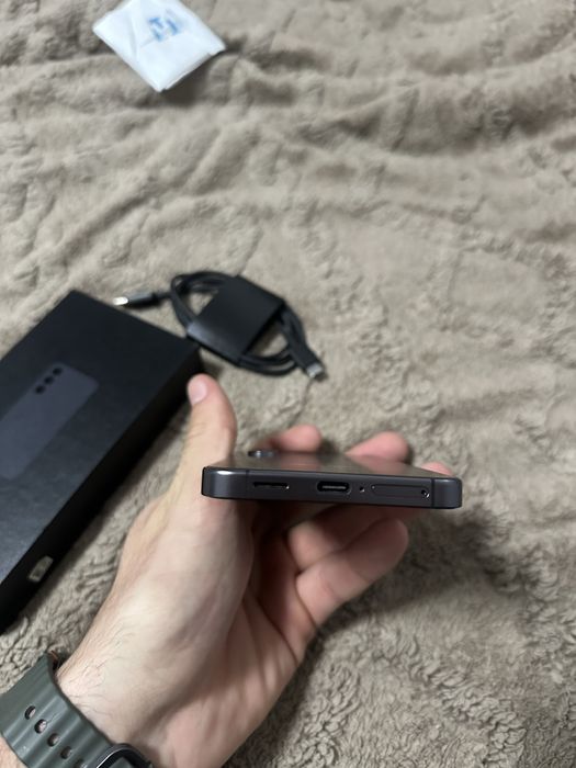 Vând samsung galaxy s24