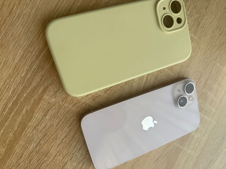 Телефон iPhone 14