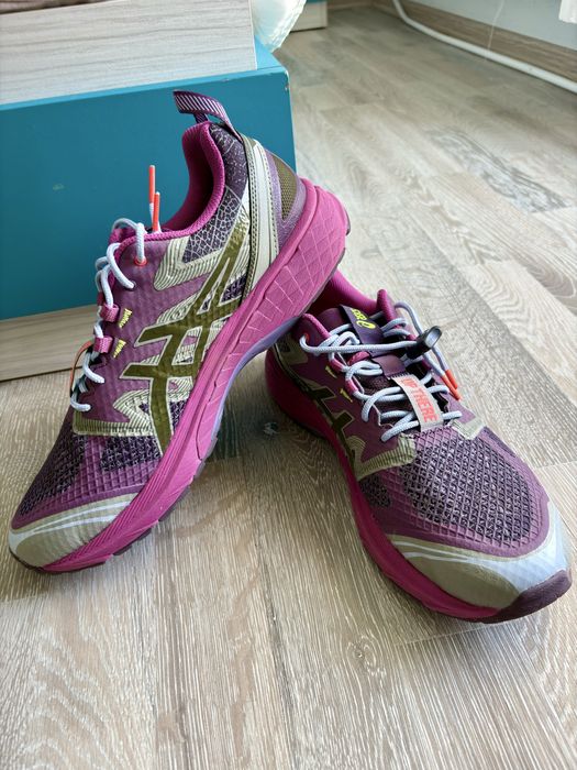 Обувки Asics x UP THERE Gel-Terrain