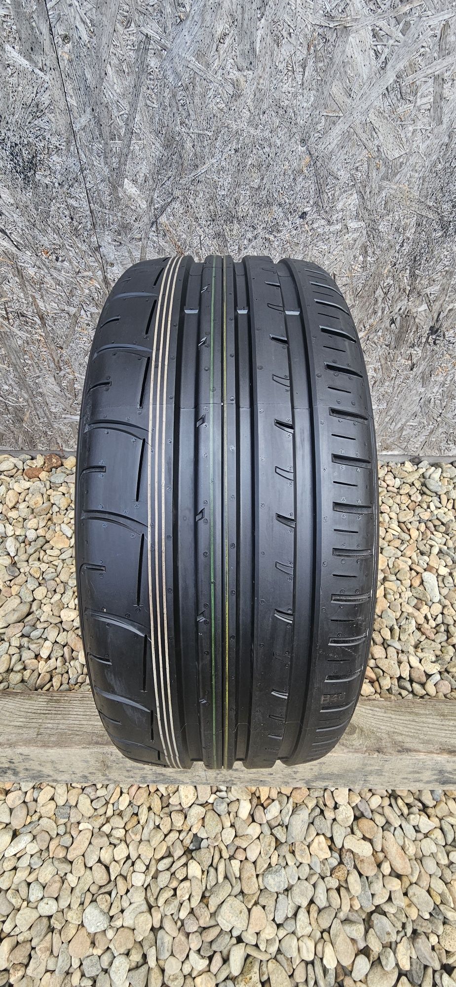 Anvelopa Bridgestone 215/50 R19 93T Dunlop 245/40 R19 98Y Sport Maxx