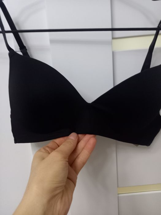 Vand sutien nou H&M