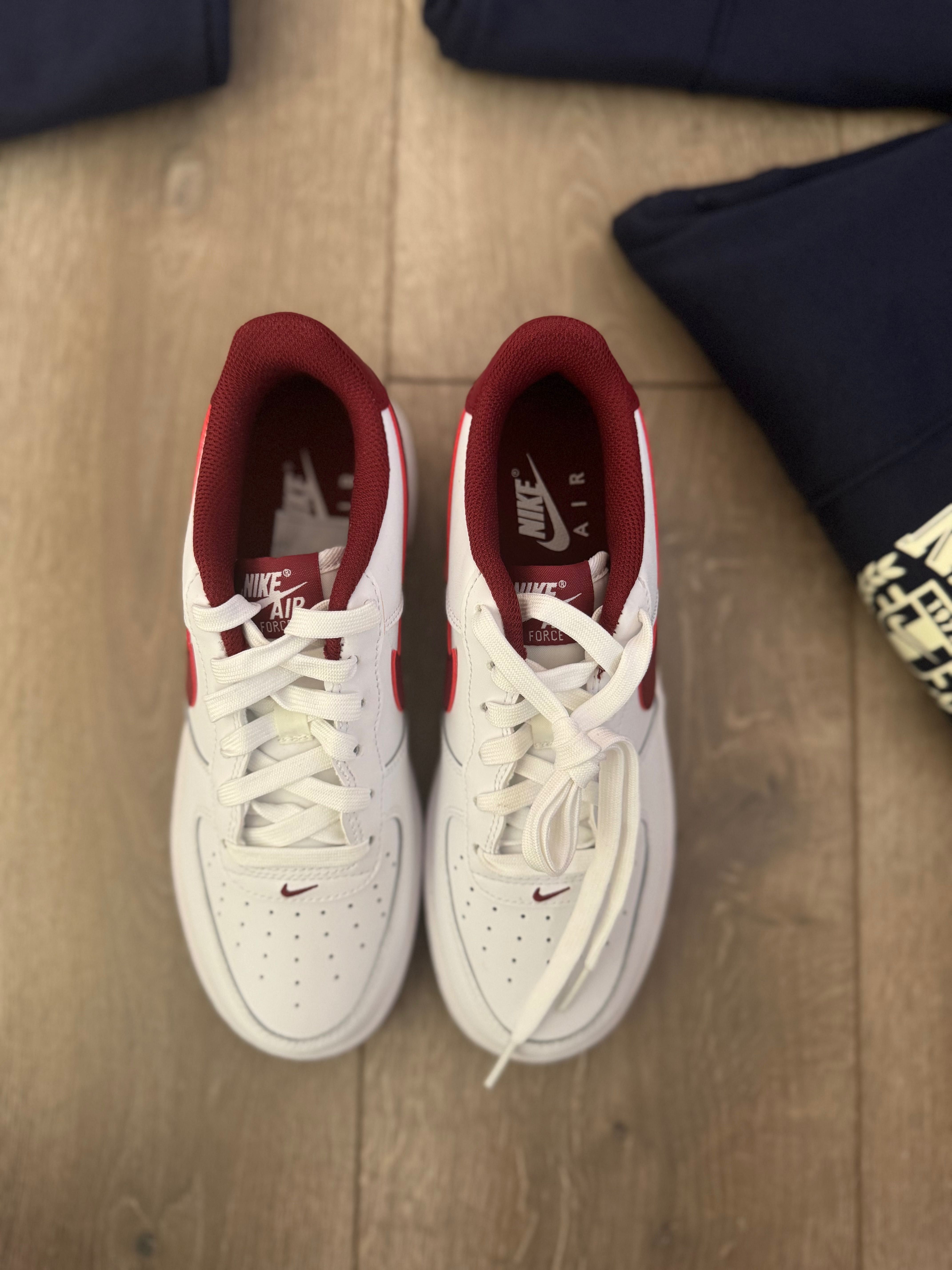 Кецове Nike air force 1 / 37.5